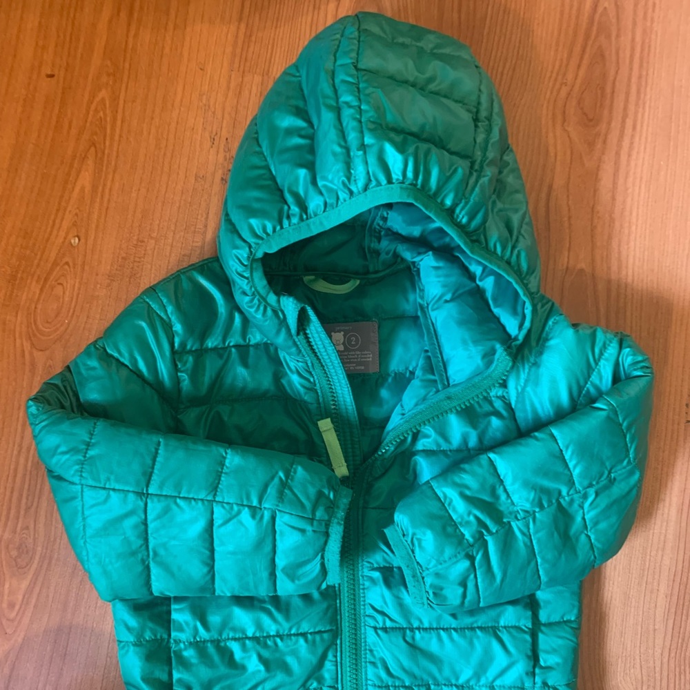 Primary puffer coat, size 2T, gender neutral/boy/girl